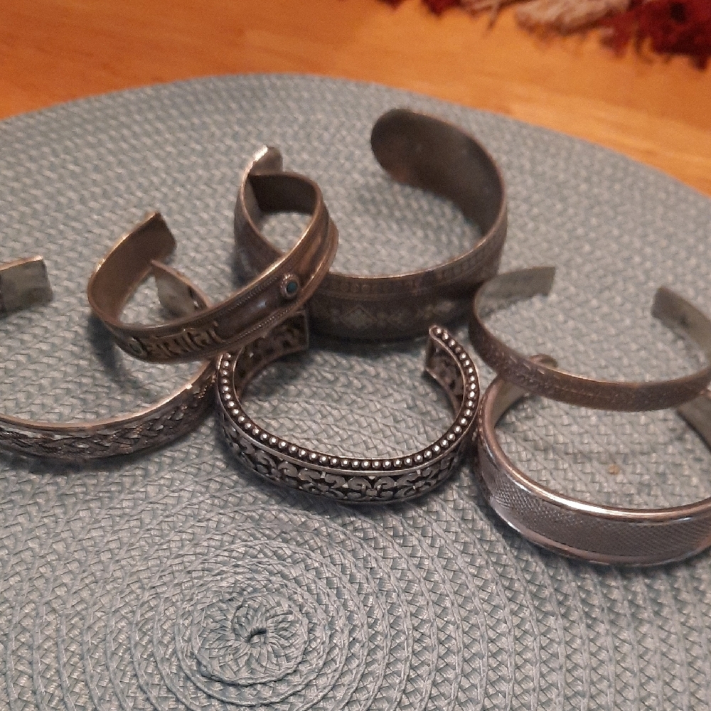 Set of Silver-Tone Cuff Bracelets - Picture 5 of 7